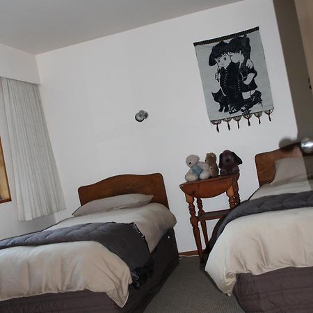 Tui Hideaway Bed & Breakfast Invercargill Oda fotoğraf